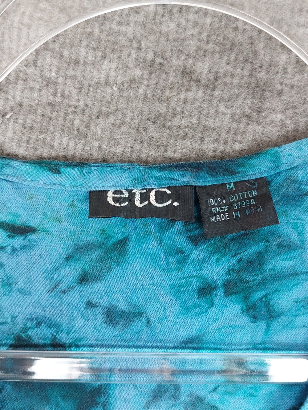 ETC. WOMENS BLUE ICE DYE TIE DYE Y2K BOHO FAIRY FESTIVAL ARTIST BUTTON TOP M - Picture 2 of 6